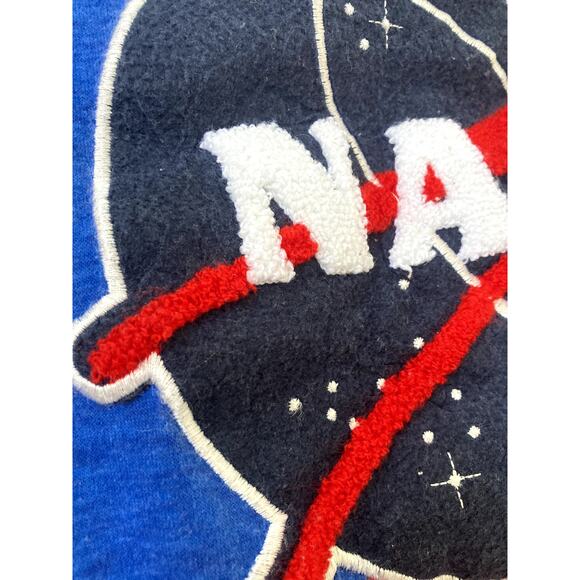 NASA space stripped t shirt small embroidered red blue white retro crewneck - Picture 2 of 6